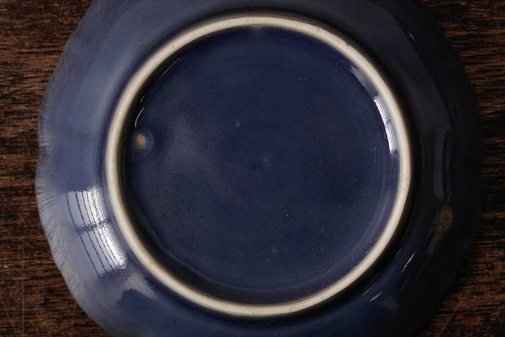 アンティーク雑貨　江戸期　古伊万里　瑠璃金彩花文小皿4枚セット(変形皿、和食器)(R-042531)