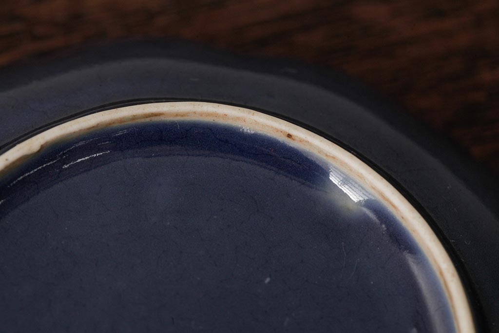 アンティーク雑貨　江戸期　古伊万里　瑠璃金彩花文小皿4枚セット(変形皿、和食器)(R-042531)