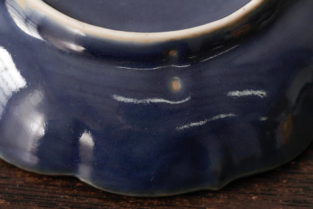 アンティーク雑貨　江戸期　古伊万里　瑠璃金彩花文小皿4枚セット(変形皿、和食器)(R-042531)