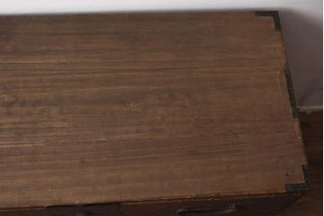 アンティーク家具　総桐材　和空間を引き立てる箪笥ローボード(ローチェスト、引き出し、衣装箪笥)(R-042532)