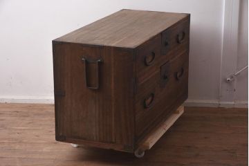 アンティーク家具　総桐材　和空間を引き立てる箪笥ローボード(ローチェスト、引き出し、衣装箪笥)(R-042532)