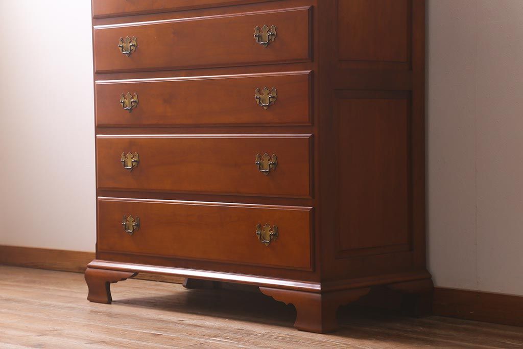 中古　横浜ダニエル(daniel)　A-103　エレガントな意匠が素敵な整理タンス(チェスト、引き出し)(定価約60万)(R-042548)