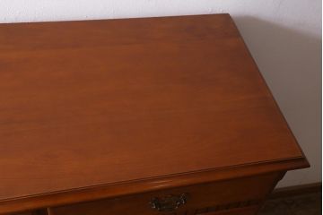 中古　横浜ダニエル(daniel)　A-103　エレガントな意匠が素敵な整理タンス(チェスト、引き出し)(定価約60万)(R-042548)