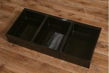 時代物　昭和中期　細かな螺鈿の装飾が美しい飾り棚(飾棚、茶棚)(R-042551)