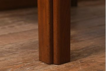 ヴィンテージ家具　北欧ビンテージ　G-PLAN(ジープラン)　チーク材　レトロな模様のタイルトップが魅力のコーヒーテーブル(センターテーブル)(R-042554)