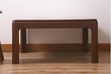 ヴィンテージ家具　北欧ビンテージ　G-PLAN(ジープラン)　チーク材　レトロな模様のタイルトップが魅力のコーヒーテーブル(センターテーブル)(R-042554)