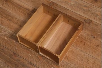 アンティーク家具　昭和レトロ　小物収納に便利な栓材製の小引き出し(収納箱)(R-042560)