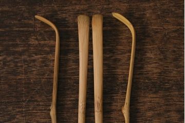 アンティーク雑貨　竹製　茶杓4本セット　在銘　武蔵野、好日など(茶道具)(R-042567)