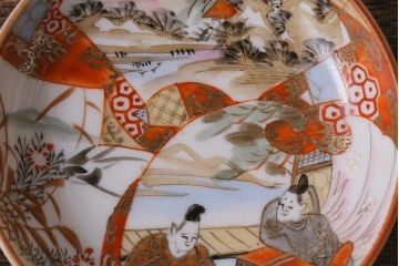 アンティーク雑貨　明治期　九谷　赤絵皿7枚セット(草花文人物画)(R-042568)