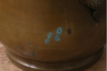 アンティーク雑貨　取っ手がおしゃれな真鍮火鉢一対(手あぶり、金属火鉢)(R-042571)