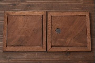 ビンテージ家具　前面ケヤキ材　ガラス戸に山水図が描かれた風情のある茶箪笥(タンス、収納棚)(R-042581)