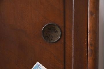 ビンテージ家具　前面ケヤキ材　ガラス戸に山水図が描かれた風情のある茶箪笥(タンス、収納棚)(R-042581)