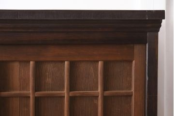 アンティーク家具　黒柿材　古い趣が魅力の木製下駄箱(収納棚、キャビネット)(R-042582)