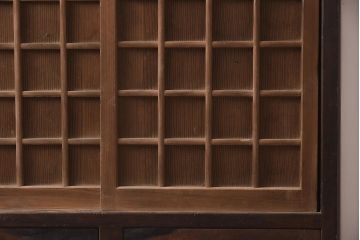 アンティーク家具　黒柿材　古い趣が魅力の木製下駄箱(収納棚、キャビネット)(R-042582)