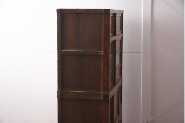 アンティーク家具　和製アンティーク　前面欅材　杢目が魅力的な重ね戸棚(関東水屋箪笥、収納棚、キャビネット)(R-042583)