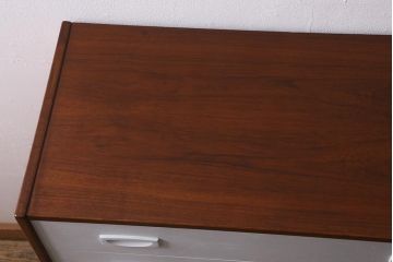 北欧ヴィンテージ　ペイント家具　チーク材　さわやかなペイントがお洒落なチェスト(引き出し・サイドチェスト、ビンテージ)(R-042584)
