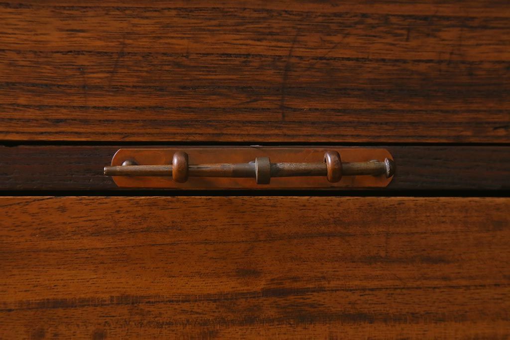 アンティーク家具　和製アンティーク　明治期　総桐材　上手物　銅金具　新潟産　観音扉　十字金具　重ね箪笥(時代箪笥、衣装箪笥、古箪笥、桐箪笥、桐たんす)(R-042597)