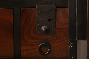 アンティーク家具　明治期　前面ケヤキ材　木地呂塗り　繊細で上質な仙台姫箪笥(時代箪笥、衣装箪笥)(R-042598)