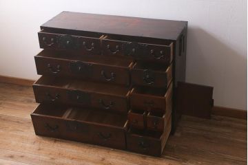 アンティーク家具　明治期　前面ケヤキ材　木地呂塗り　繊細で上質な仙台姫箪笥(時代箪笥、衣装箪笥)(R-042598)