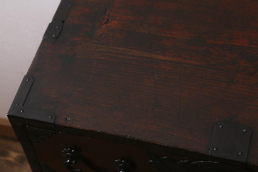 アンティーク家具　明治期　前面ケヤキ材　木地呂塗り　繊細で上質な仙台姫箪笥(時代箪笥、衣装箪笥)(R-042598)