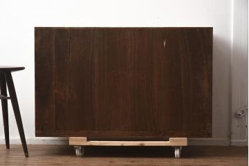 ビンテージ家具　衣装盆付き　観音扉の桐箪笥(衣装箪笥、着物箪笥、桐たんす)(R-042607)