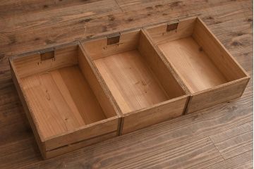 ビンテージ家具　桐材製　レトロテイストに仕上げられる収納箪笥のテレビ台(TVボード、桐箪笥、桐たんす)(R-042608)