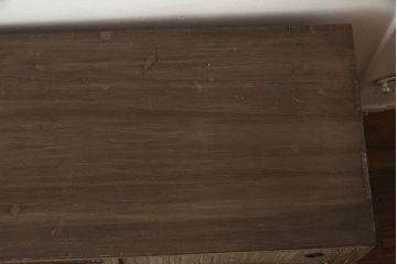 ビンテージ家具　桐材製　レトロテイストに仕上げられる収納箪笥のテレビ台(TVボード、桐箪笥、桐たんす)(R-042608)