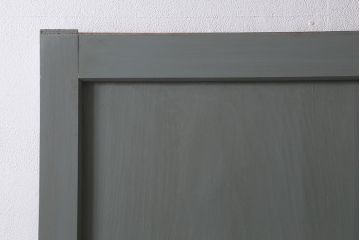 アンティーク建具　明治大正期　アンティークペイント　グレイッシュな色味がお洒落な板戸1枚(引き戸、建具)(R-042609)