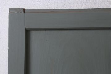アンティーク建具　明治大正期　アンティークペイント　グレイッシュな色味がお洒落な板戸1枚(引き戸、建具)(R-042609)