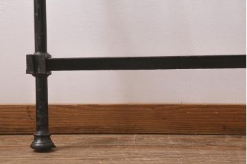 アンティーク家具　フランスアンティーク　シングルサイズ　真鍮　お洒落なアイアンベッドフレーム(R-042622)