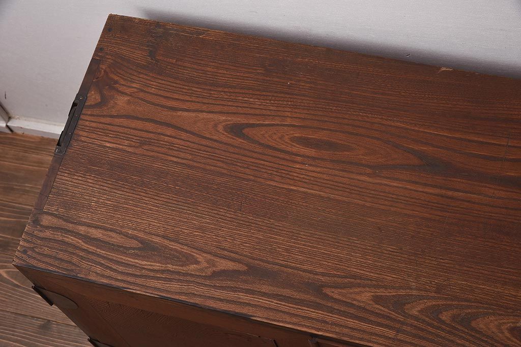 アンティーク家具　ケヤキ・桐・黒柿材　衣装盆付き　上手物の重ね衣装箪笥(和服箪笥、着物箪笥、収納箪笥、キャビネット)(R-042623)