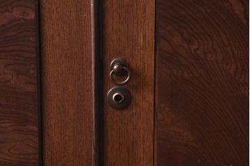 アンティーク家具　ケヤキ・桐・黒柿材　衣装盆付き　上手物の重ね衣装箪笥(和服箪笥、着物箪笥、収納箪笥、キャビネット)(R-042623)