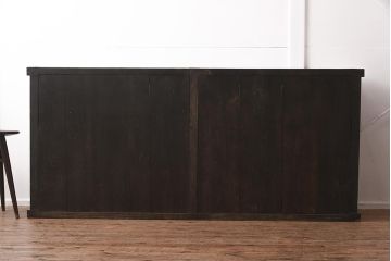 アンティーク家具　木製　ディスプレイを楽しめるシンプルなガラス戸棚(サイドボード)(R-042630)