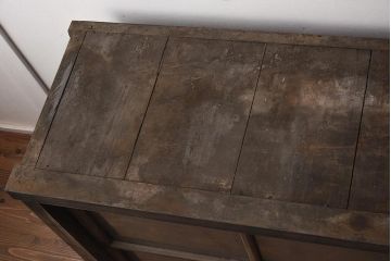 アンティーク家具　木製　ディスプレイを楽しめるシンプルなガラス戸棚(サイドボード)(R-042630)