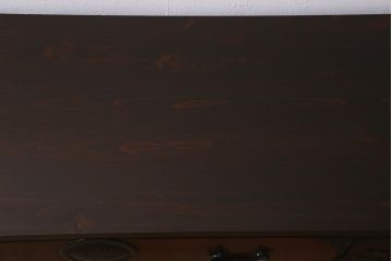 アンティーク家具　明治期　天板リメイク　前面欅(ケヤキ)材　凝った金具の意匠が目を引く箪笥ローボード(衣装箪笥、チェスト、引き出し、リビングボード)(R-042633)