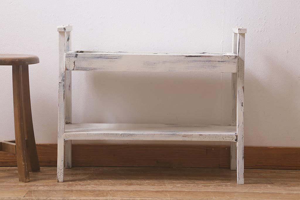 アンティーク家具　昭和初期　ペイント　シャビーシックな佇まいのサイドワゴン(テーブル、サイドテーブル、飾り台、花台)(R-042640)