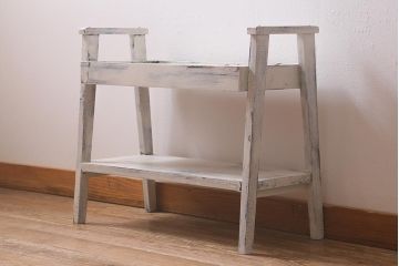 アンティーク家具　昭和初期　ペイント　シャビーシックな佇まいのサイドワゴン(テーブル、サイドテーブル、飾り台、花台)(R-042640)
