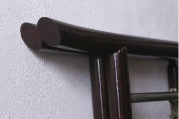 アンティーク雑貨　昭和中期　フック付き　和の風情あふれる二つ折り衣桁(ハンガーラック、着物掛け)(R-042642)