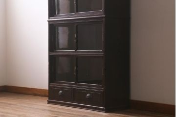 アンティーク家具　和製アンティーク　栗材　大正ロマン　落ち着いた大人の雰囲気漂う重ね戸棚(収納棚、食器棚、本箱)(R-042643)