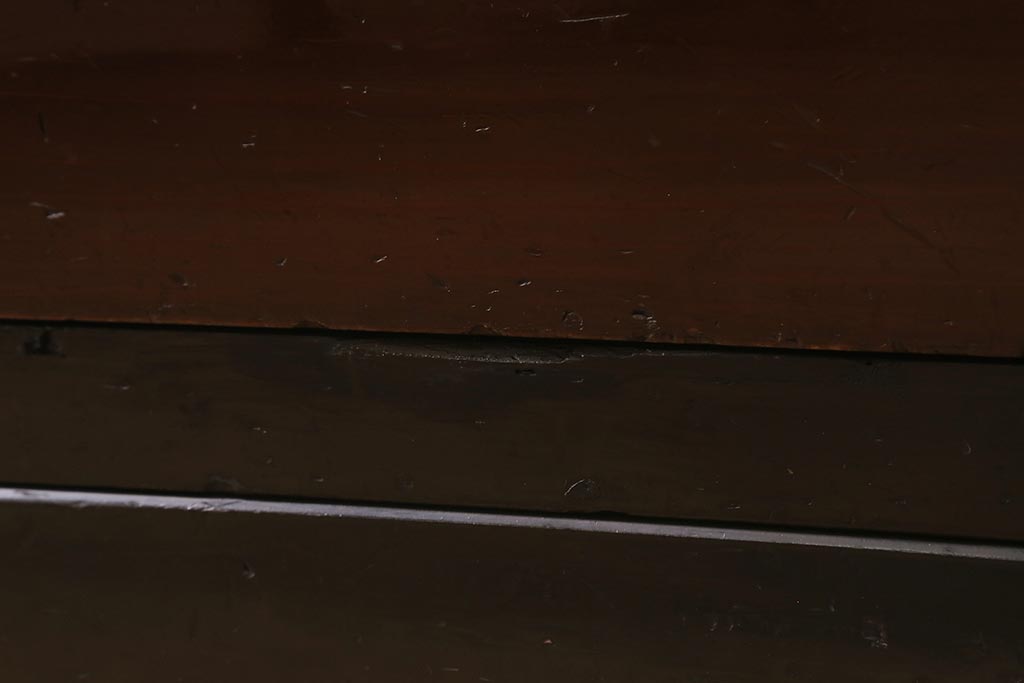 アンティーク家具　明治大正期　天板リメイク　漆塗りがきれいな会津箪笥(テレビ台、衣装箪笥、リビングボード、チェスト、引き出し)(R-042651)