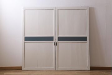 アンティーク建具　明治大正期　ペイント　バイカラーのお洒落な板戸2枚セット(引き戸、建具、帯戸)(R-042654)