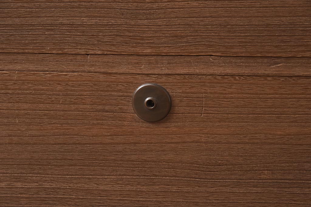 レトロ家具　昭和中期　桐材　引き出し2杯　素朴でシンプルな佇まいが魅力の衣装箪笥(引き出し、ローチェスト)(R-042657)