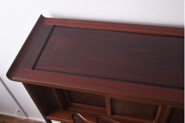 ヴィンテージ家具　紫檀材　品のある佇まいが魅力の飾り棚(茶棚、収納棚、戸棚、ビンテージ)(R-042659)