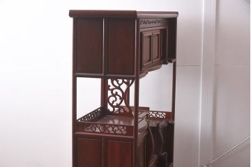 ヴィンテージ家具　紫檀材　品のある佇まいが魅力の飾り棚(茶棚、収納棚、戸棚、ビンテージ)(R-042659)