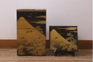 アンティーク雑貨　明治期　金彩鶴蒔絵　五ツ組木製重箱(お重、漆器)(R-042667)