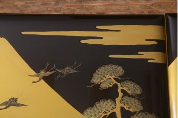アンティーク雑貨　明治期　金彩鶴蒔絵　五ツ組木製重箱(お重、漆器)(R-042667)