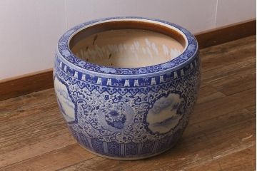 アンティーク雑貨　鳳凰・僧侶の図　特大サイズの瀬戸火鉢(鉢カバー)(R-042675)