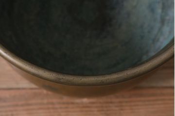 アンティーク雑貨　取っ手がおしゃれな真鍮火鉢一対(手あぶり、金属火鉢)(R-042677)
