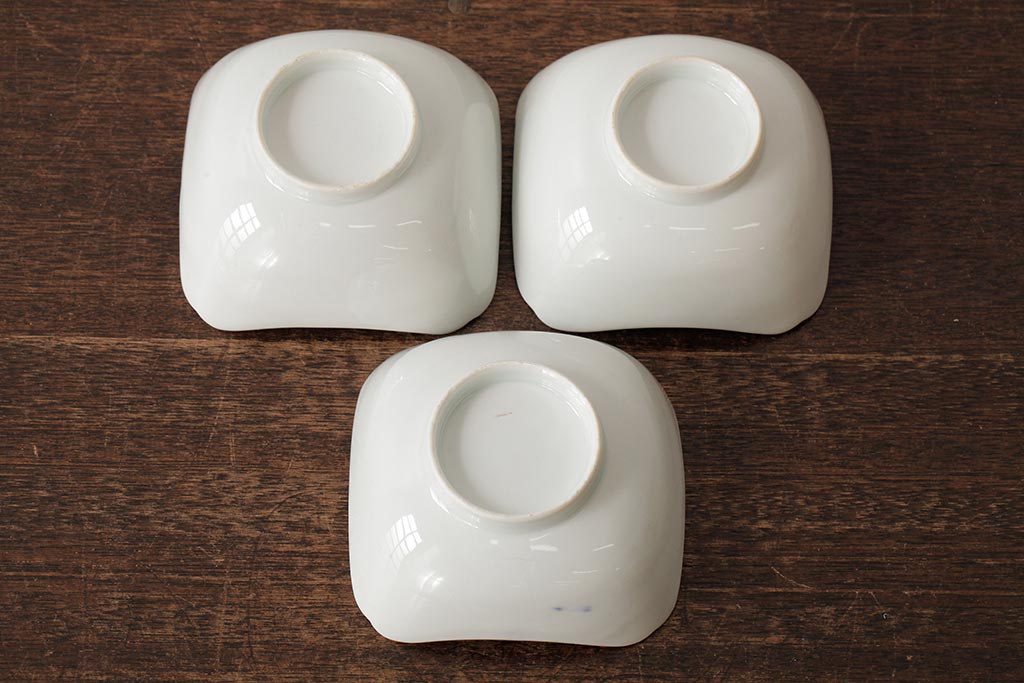 アンティーク雑貨　明治大正期　伊万里焼山水図染付向付3点セット(小皿、和食器)(R-042693)