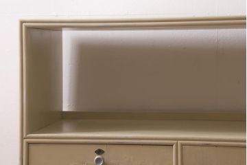 ビンテージ家具　柔らかいペイントカラーのレトロなキャビネット(戸棚、収納棚)(R-042705)